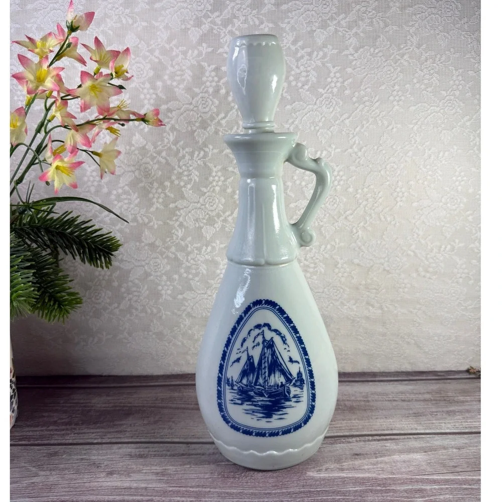 Vintage Jim Beam liquor Delft Nautical Decanter Sailing Ship Windmill 13.5 Inch‎